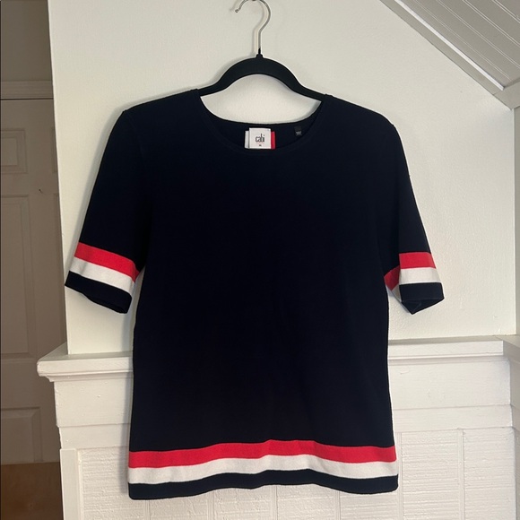 Cabi 5134 Hampton Shell Patriotic Sweater Top size women’s Medium - Picture 2 of 8
